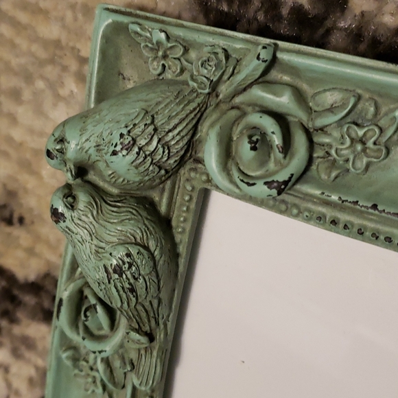 Bird accented picture frames - Picture 2 of 9